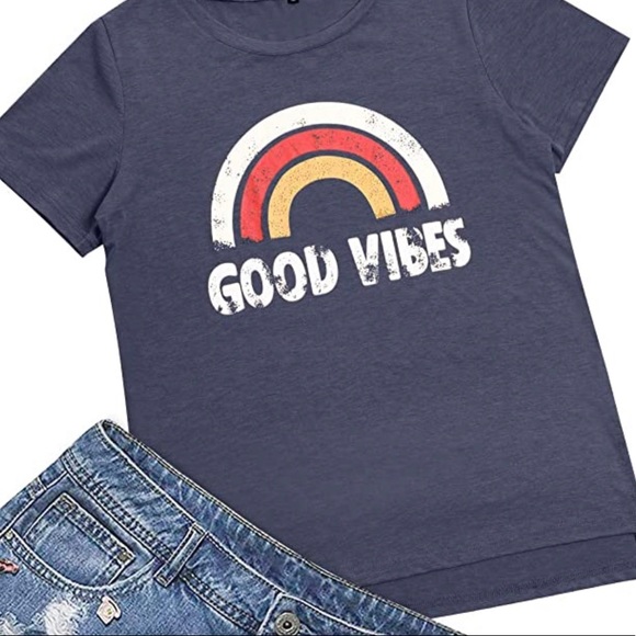 Real Housewives of Orange County! Good Vibes t-shirt. - Picture 2 of 5